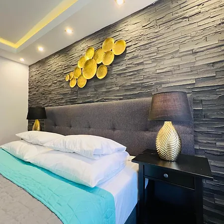 ベッド・アンド・ブレックファスト Dahara-aneks Kuchenny (adults Only) 3*