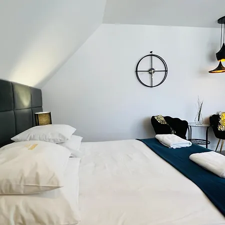 ベッド・アンド・ブレックファスト Dahara-aneks Kuchenny (adults Only) 3*