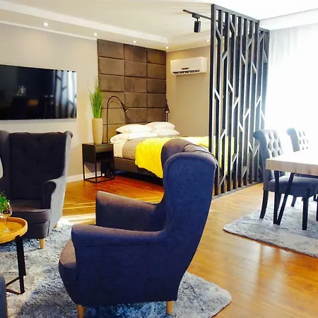 ベッド・アンド・ブレックファスト Dahara-aneks Kuchenny (adults Only) 3*